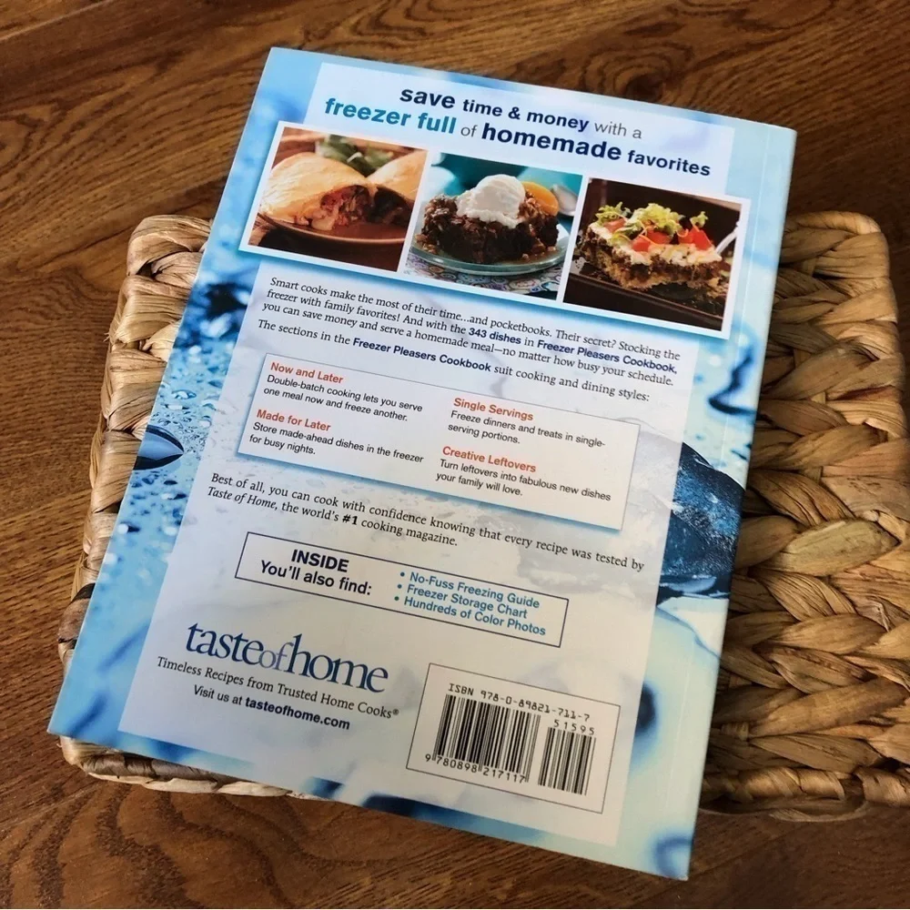 Taste of Home: Freezer Pleasers Cookbook